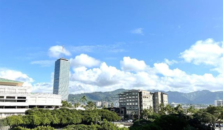 1717 Ala Wai Boulevard,Honolulu,Hawaii,96815,2 ベッドルーム ベッドルーム,2 バスルームバスルーム,コンド / タウンハウス,Ala Wai,5,18900616