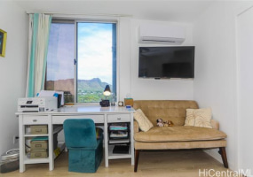 2600 Pualani Way,Honolulu,Hawaii,96815,2 ベッドルーム ベッドルーム,2 バスルームバスルーム,コンド / タウンハウス,Pualani,12,18901371