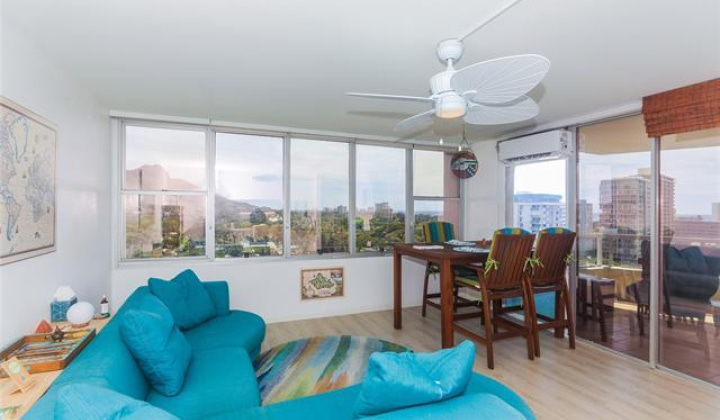 2600 Pualani Way,Honolulu,Hawaii,96815,2 ベッドルーム ベッドルーム,2 バスルームバスルーム,コンド / タウンハウス,Pualani,12,18901371