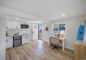 855 Kainoa Place,Honolulu,Hawaii,96821,4 ベッドルーム ベッドルーム,3 バスルームバスルーム,一戸建て,Kainoa,18901563
