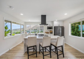 855 Kainoa Place,Honolulu,Hawaii,96821,4 ベッドルーム ベッドルーム,3 バスルームバスルーム,一戸建て,Kainoa,18901563