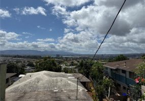 1358 Wanaka Street,Honolulu,Hawaii,96818,6 ベッドルーム ベッドルーム,3 バスルームバスルーム,一戸建て,Wanaka,18902410