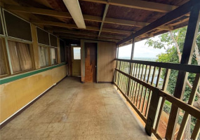 1358 Wanaka Street,Honolulu,Hawaii,96818,6 ベッドルーム ベッドルーム,3 バスルームバスルーム,一戸建て,Wanaka,18902410