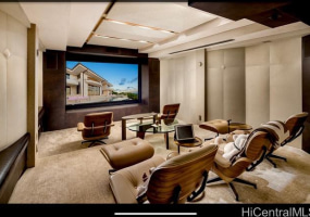 360 Puuikena Drive,Honolulu,Hawaii,96821,5 Bedrooms Bedrooms,6 BathroomsBathrooms,Single family,Puuikena,18902627
