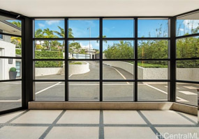 360 Puuikena Drive,Honolulu,Hawaii,96821,5 Bedrooms Bedrooms,6 BathroomsBathrooms,Single family,Puuikena,18902627