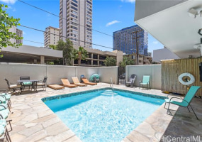 2421 Ala Wai Boulevard,Honolulu,Hawaii,96815,2 ベッドルーム ベッドルーム,2 バスルームバスルーム,コンド / タウンハウス,Ala Wai,19,18902969