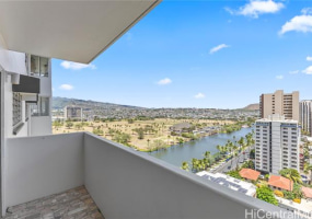 2421 Ala Wai Boulevard,Honolulu,Hawaii,96815,2 ベッドルーム ベッドルーム,2 バスルームバスルーム,コンド / タウンハウス,Ala Wai,19,18902969
