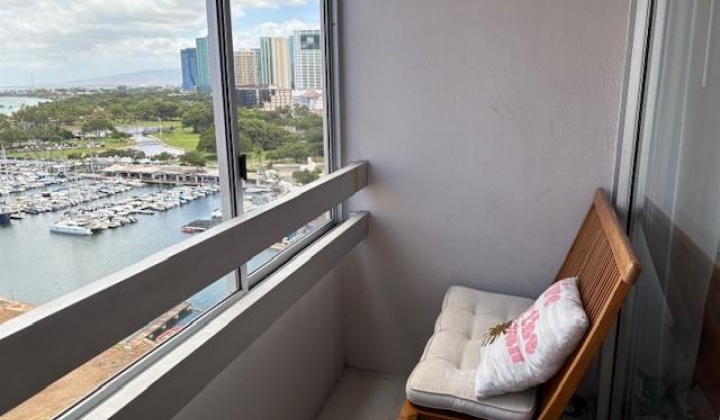 1676 Ala Moana Boulevard,Honolulu,Hawaii,96815,2 ベッドルーム ベッドルーム,1 バスルームバスルーム,コンド / タウンハウス,Ala Moana,13,18903059