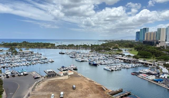 1676 Ala Moana Boulevard,Honolulu,Hawaii,96815,2 ベッドルーム ベッドルーム,1 バスルームバスルーム,コンド / タウンハウス,Ala Moana,13,18903059
