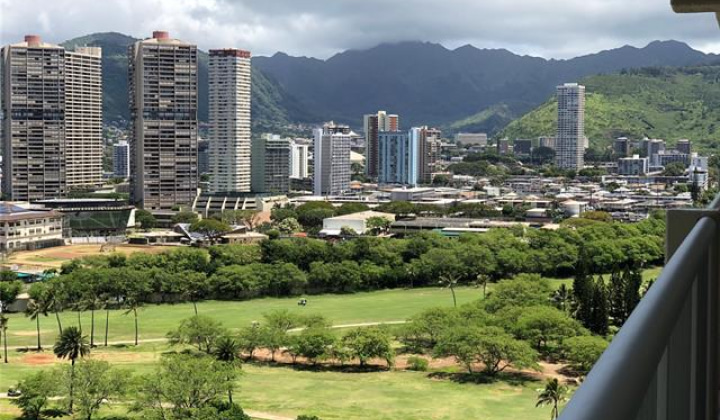 444 Nahua Street,Honolulu,Hawaii,96815,1 ベッドルーム ベッドルーム,1 バスルームバスルーム,コンド / タウンハウス,Nahua,19,18903200