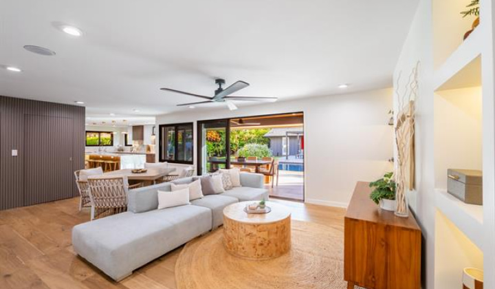 714 Hunakai Street,Honolulu,Hawaii,96816,4 ベッドルーム ベッドルーム,3 バスルームバスルーム,一戸建て,Hunakai,18903420