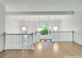 1034 Kealaolu Avenue,Honolulu,Hawaii,96816,6 ベッドルーム ベッドルーム,5 バスルームバスルーム,一戸建て,Kealaolu,18903592