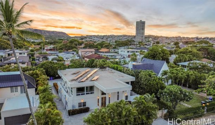 1034 Kealaolu Avenue,Honolulu,Hawaii,96816,6 ベッドルーム ベッドルーム,5 バスルームバスルーム,一戸建て,Kealaolu,18903592