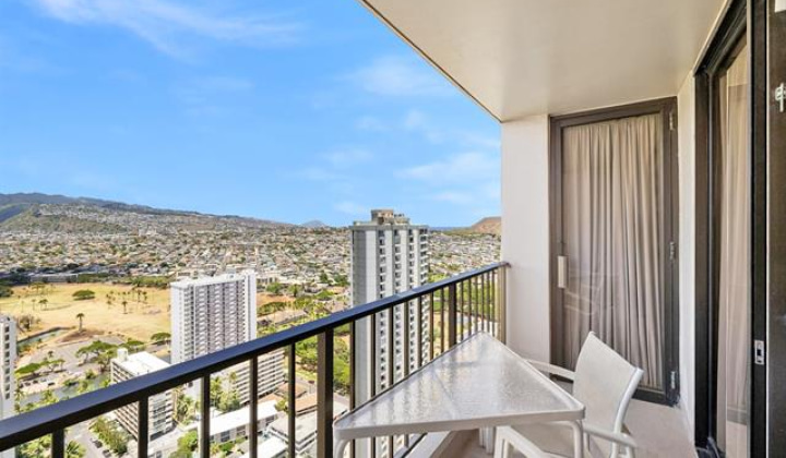 229 Paoakalani Avenue,Honolulu,Hawaii,96815,1 ベッドルーム ベッドルーム,1 バスルームバスルーム,コンド / タウンハウス,Paoakalani,37,18903904