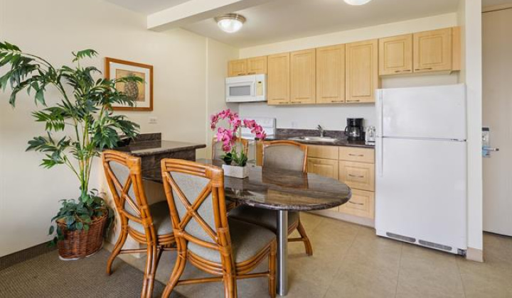 229 Paoakalani Avenue,Honolulu,Hawaii,96815,1 ベッドルーム ベッドルーム,1 バスルームバスルーム,コンド / タウンハウス,Paoakalani,37,18903904