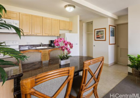 229 Paoakalani Avenue,Honolulu,Hawaii,96815,1 ベッドルーム ベッドルーム,1 バスルームバスルーム,コンド / タウンハウス,Paoakalani,37,18903904