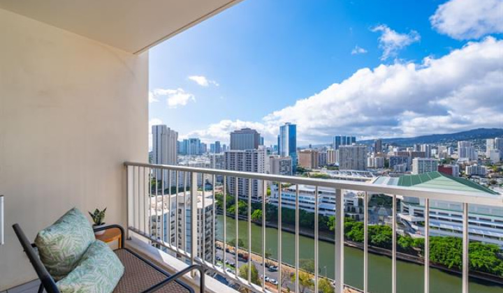 400 Hobron Lane,Honolulu,Hawaii,96815,1 ベッドルーム ベッドルーム,1 バスルームバスルーム,コンド / タウンハウス,Hobron,26,18905586