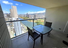 445 Seaside Avenue,Honolulu,Hawaii,96815,1 バスルームバスルーム,コンド / タウンハウス,Seaside,24,18906477