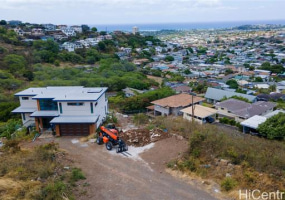 3841 Pukalani Place,Honolulu,Hawaii,96816,4 Bedrooms Bedrooms,4 BathroomsBathrooms,Single family,Pukalani,18907807