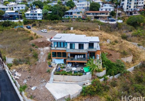 3841 Pukalani Place,Honolulu,Hawaii,96816,4 Bedrooms Bedrooms,4 BathroomsBathrooms,Single family,Pukalani,18907807