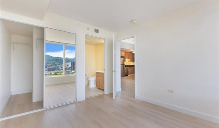 1009 Kapiolani Boulevard,Honolulu,Hawaii,96814,2 ベッドルーム ベッドルーム,2 バスルームバスルーム,コンド / タウンハウス,Kapiolani,26,18909118